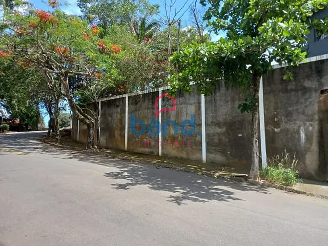 Casa com 914m² 3 quartos e 3 banheiros, à venda, no bairro Jardim Tenda em Porto Feliz