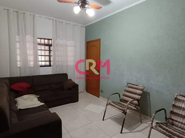 Casa com 200m² 2 quartos e 2 banheiros, à venda, no bairro Jardim Santo Antônio em Taquaritinga