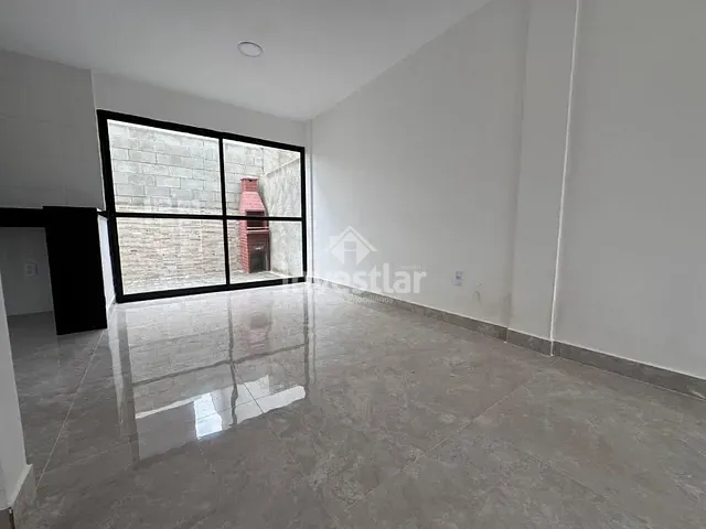 Casa 4 quartos e 1 banheiro, à venda, no bairro Serrotão em Campina Grande