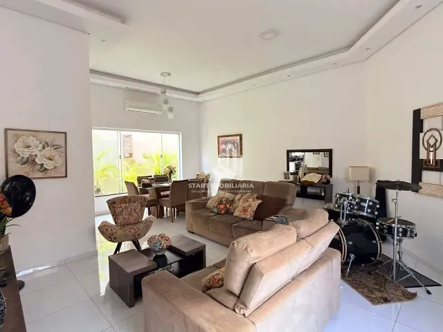 Casa 3 quartos e 2 banheiros, à venda, no bairro Núcleo Habitacional Bruno Gisbert Cury em Pederneiras