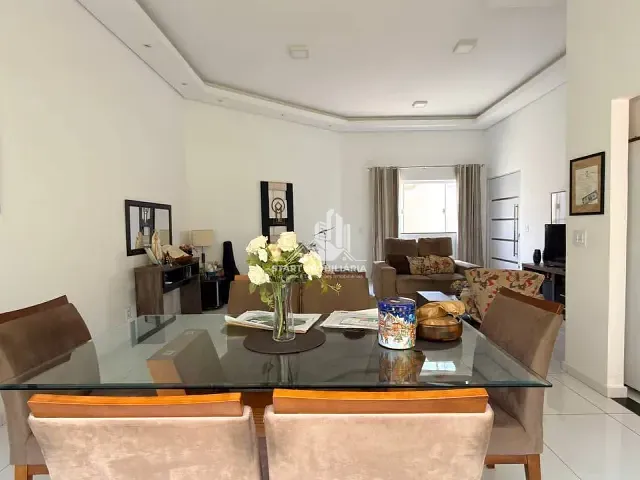 Casa 3 quartos e 2 banheiros, à venda, no bairro Núcleo Habitacional Bruno Gisbert Cury em Pederneiras