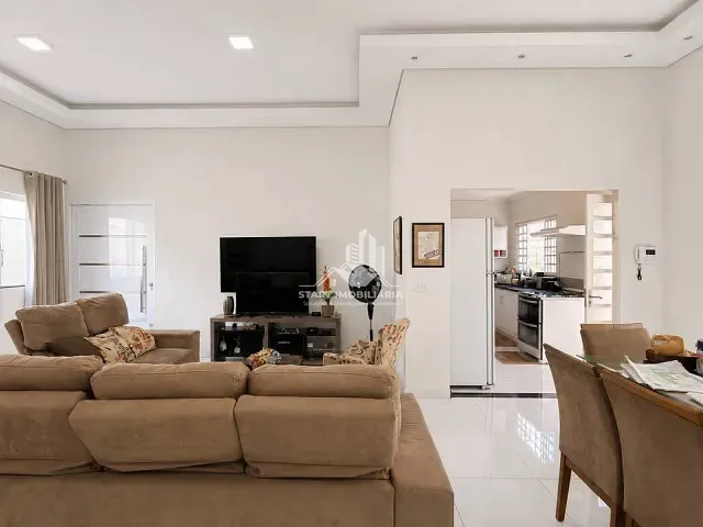 Casa 3 quartos e 2 banheiros, à venda, no bairro Núcleo Habitacional Bruno Gisbert Cury em Pederneiras