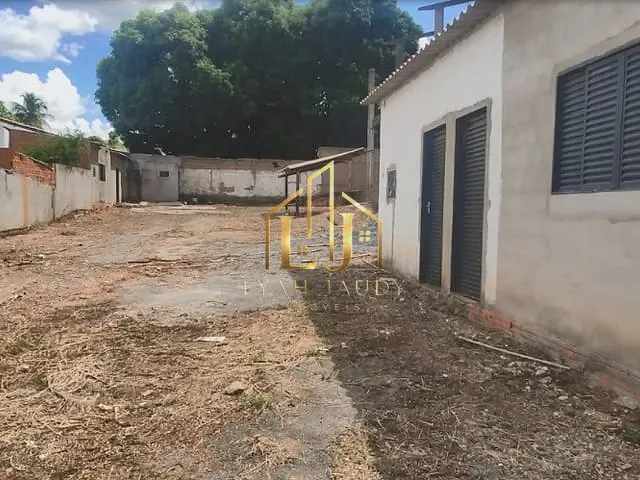 Casa com 1000m², para alugar, no bairro Centro-Norte em Cuiabá