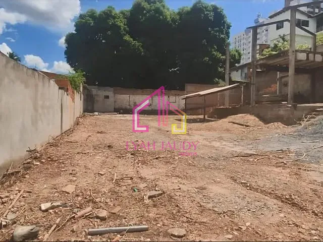 Casa com 1000m², para alugar, no bairro Centro-Norte em Cuiabá