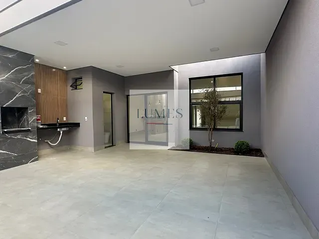 Casa com 175m² 3 quartos e 3 banheiros, à venda, no bairro Vila Pântano II em Santa Bárbara D'Oeste
