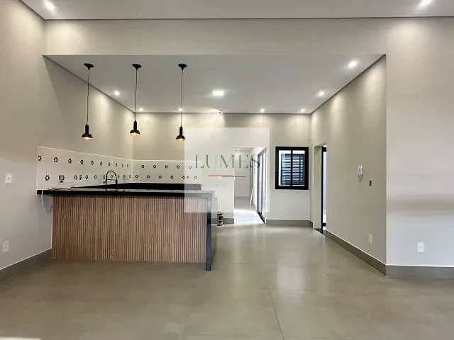Casa com 175m² 3 quartos e 3 banheiros, à venda, no bairro Vila Pântano II em Santa Bárbara D'Oeste