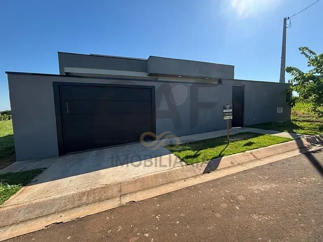 Casa com 362m² 3 quartos e 3 banheiros, à venda, no bairro Florabella 1 em Holambra