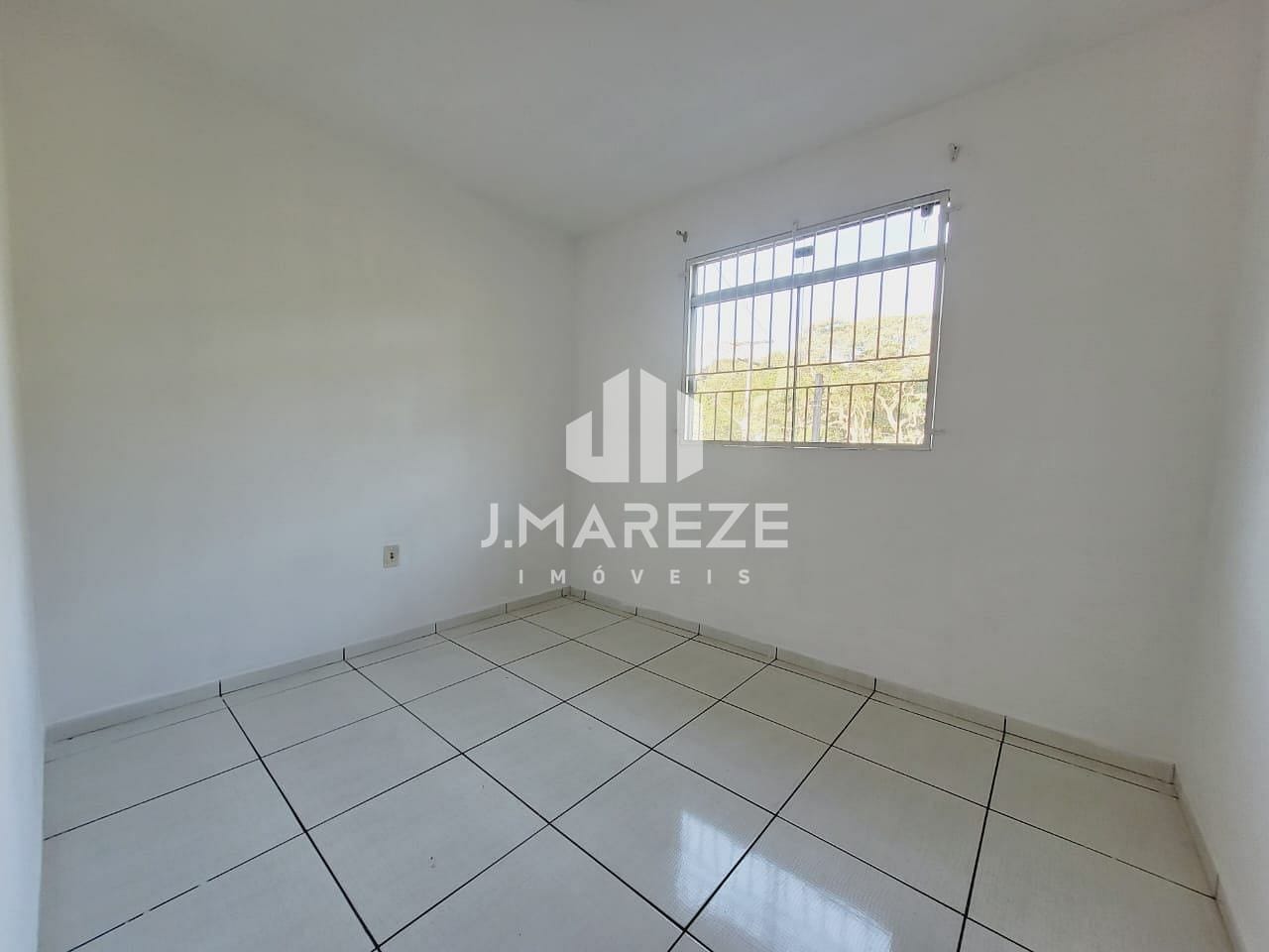 Casa à venda com 2 quartos, 66m² - Foto 20