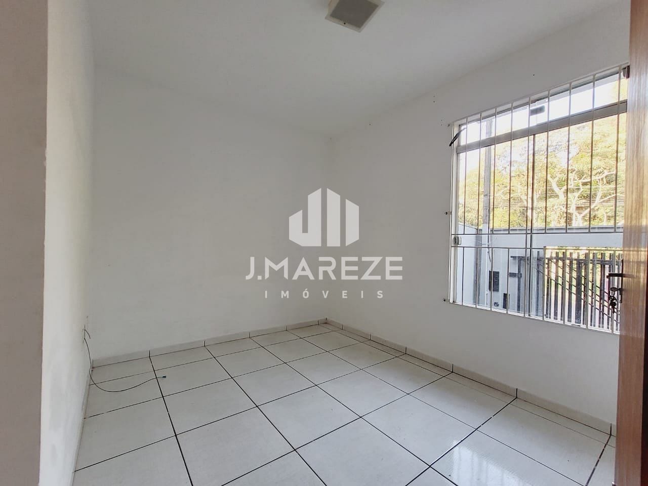 Casa à venda com 2 quartos, 66m² - Foto 7