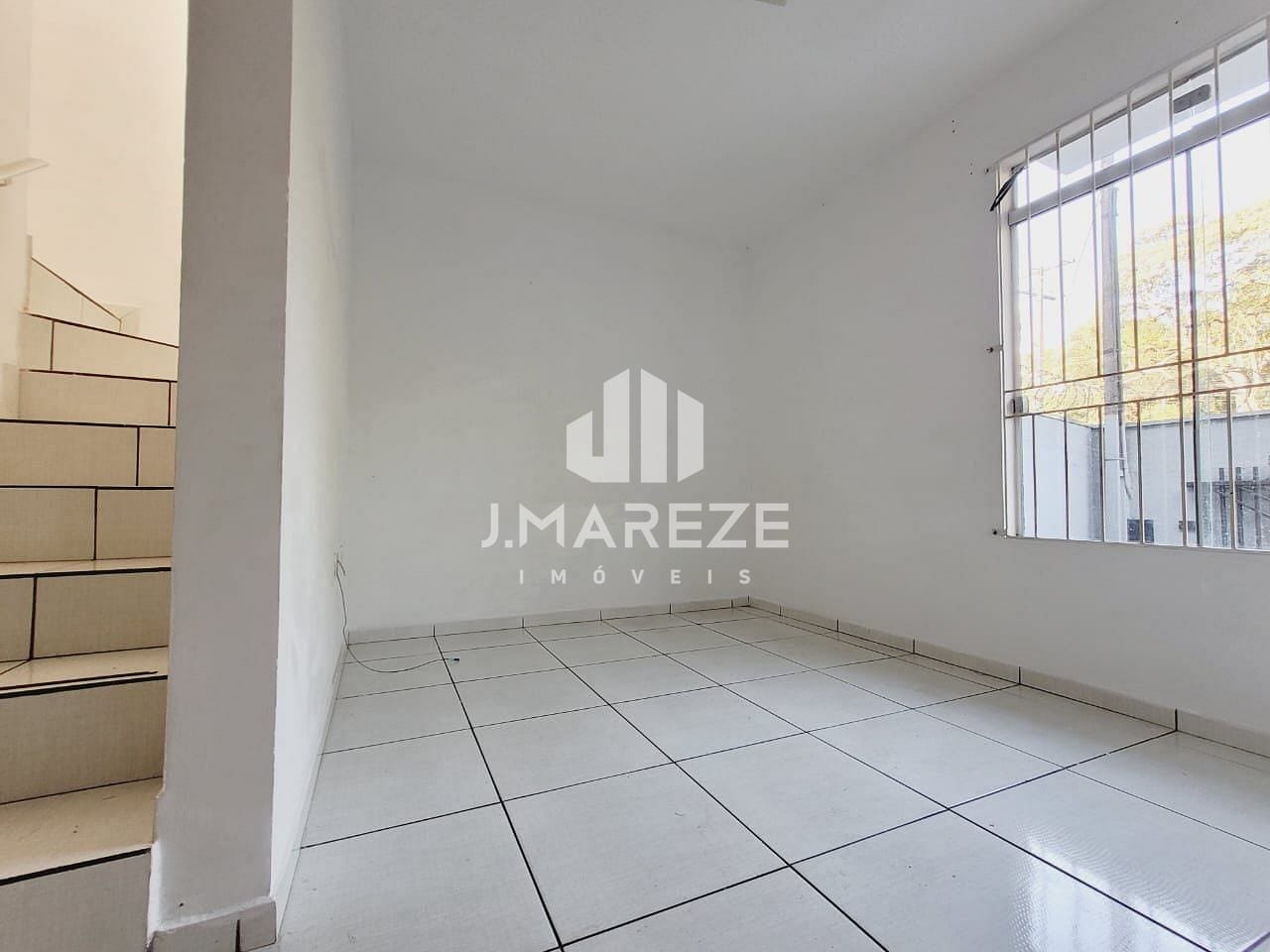Casa à venda com 2 quartos, 66m² - Foto 8