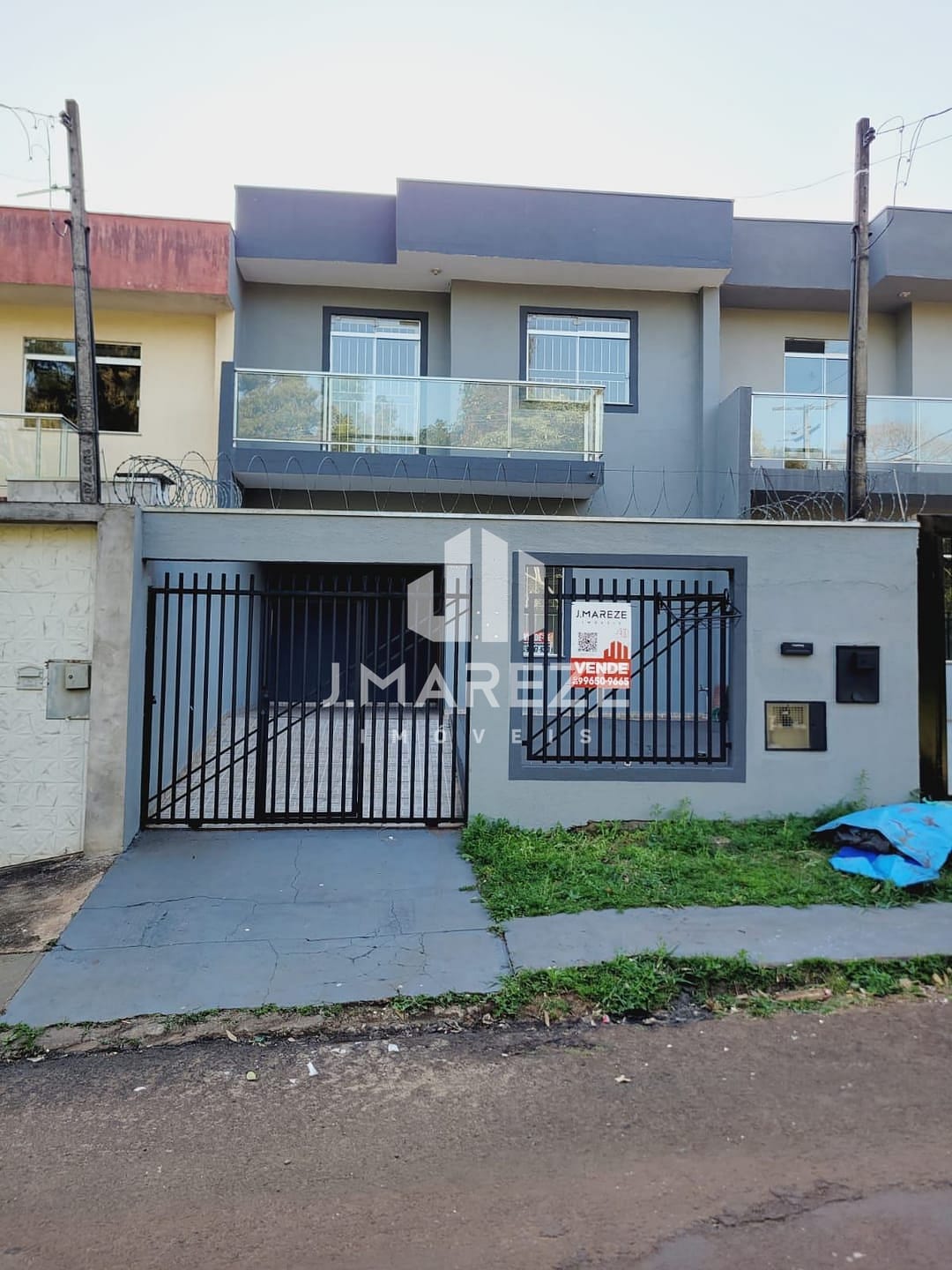 Casa à venda com 2 quartos, 66m² - Foto 1