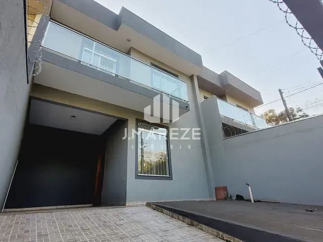 Casa com 83m² 2 quartos e 2 banheiros, à venda, no bairro Residencial Araucária em Apucarana