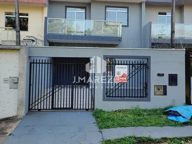 Casa com 83m² 2 quartos e 2 banheiros, à venda, no bairro Residencial Araucária em Apucarana