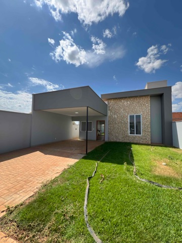 Casa com 300m² 3 quartos e 2 banheiros, à venda, no bairro Jardim Bougainville em Sinop