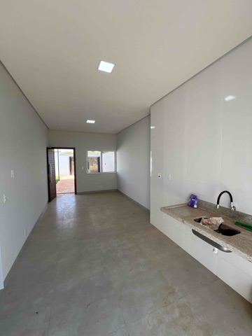 Casa com 300m² 3 quartos e 2 banheiros, à venda, no bairro Jardim Bougainville em Sinop
