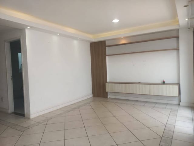 Casa com 233m² 3 quartos e 3 banheiros, à venda ou para alugar, no bairro Freguesia (Jacarepaguá) em Rio de Janeiro