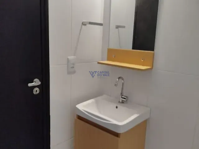 Casa com 360m² 3 quartos e 5 banheiros, à venda, no bairro Jardim Colinas em São José dos Campos