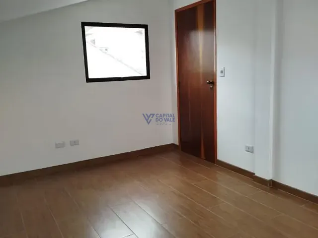 Casa com 360m² 3 quartos e 5 banheiros, à venda, no bairro Jardim Colinas em São José dos Campos