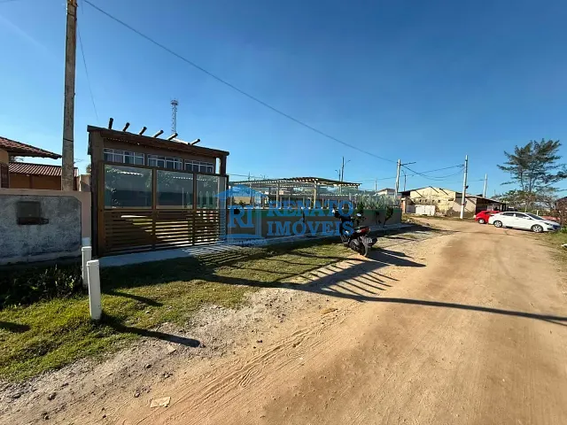 Casa 5 quartos e 4 banheiros, para alugar, no bairro Guaratiba em Maricá