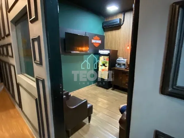 Casa com 276m², à venda, no bairro Centro em Taubaté