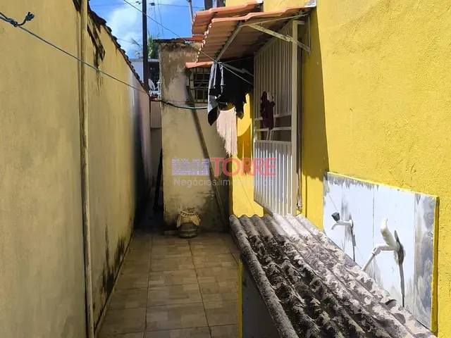 Casa 2 quartos e 3 banheiros, à venda, no bairro Aritaguá em Ilhéus