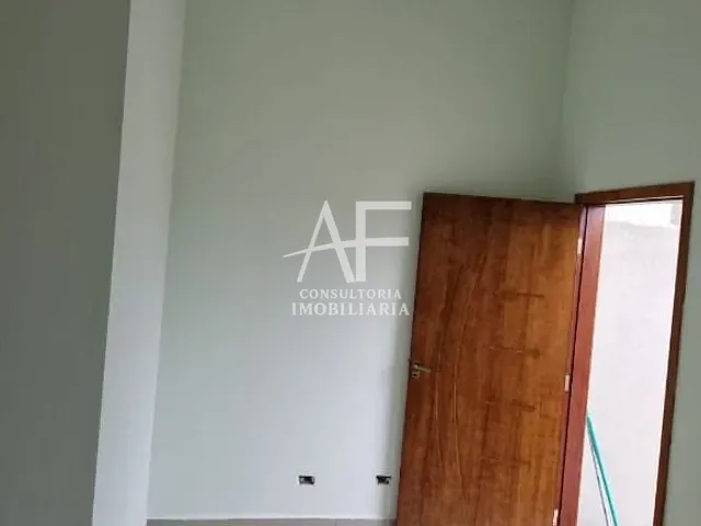 Casa com 165m² 3 quartos e 2 banheiros, à venda, no bairro Residencial Antares em Taubaté