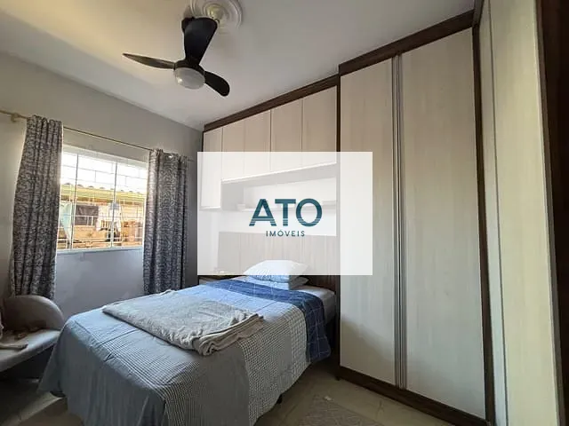 Casa 2 quartos e 1 banheiro, à venda, no bairro Centro em Tijucas