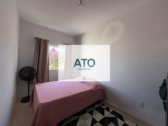 Casa 2 quartos e 1 banheiro, à venda, no bairro Centro em Tijucas