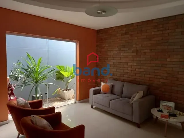 Casa com 184m² 3 quartos e 3 banheiros, à venda, no bairro Bairro da Estação em Porto Feliz
