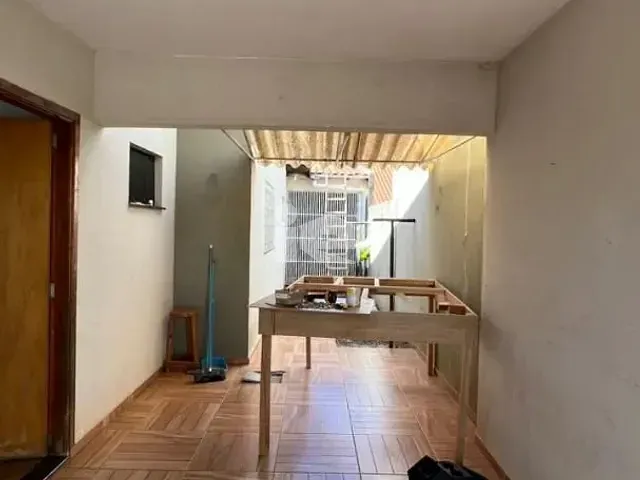 Casa com 180m² 3 quartos e 2 banheiros, à venda, no bairro Horácio Cabral em Rolândia