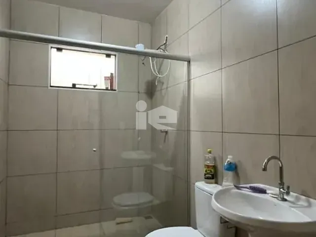 Casa com 180m² 3 quartos e 2 banheiros, à venda, no bairro Horácio Cabral em Rolândia