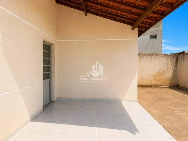 Casa com 180m² 2 quartos e 1 banheiro, à venda, no bairro Residencial Freitas em Pederneiras
