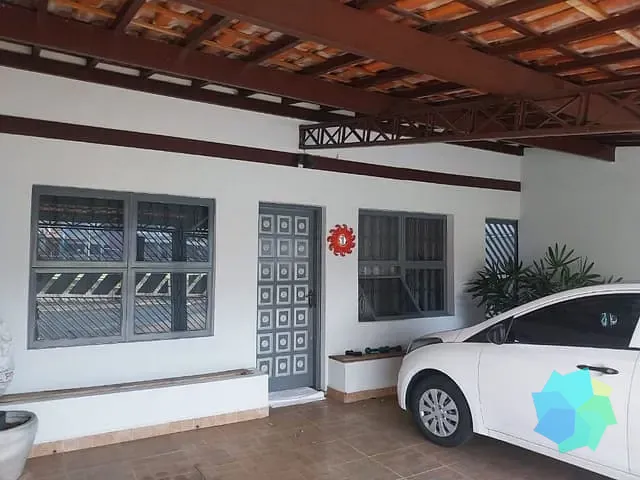 Casa com 235m² 3 quartos e 2 banheiros, à venda, no bairro Centro em Salto