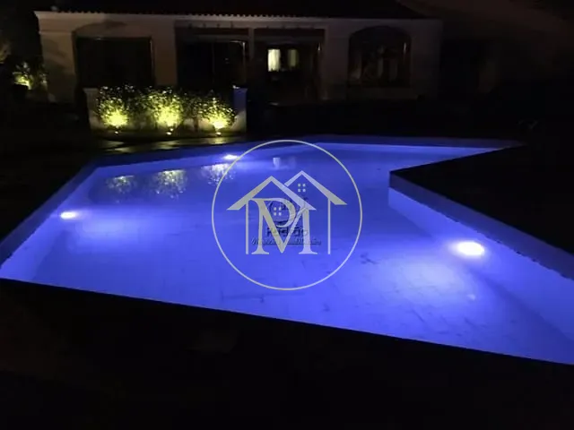Casa com 4000m² 5 quartos e 6 banheiros, à venda, no bairro Jardim Tatiana em Sorocaba