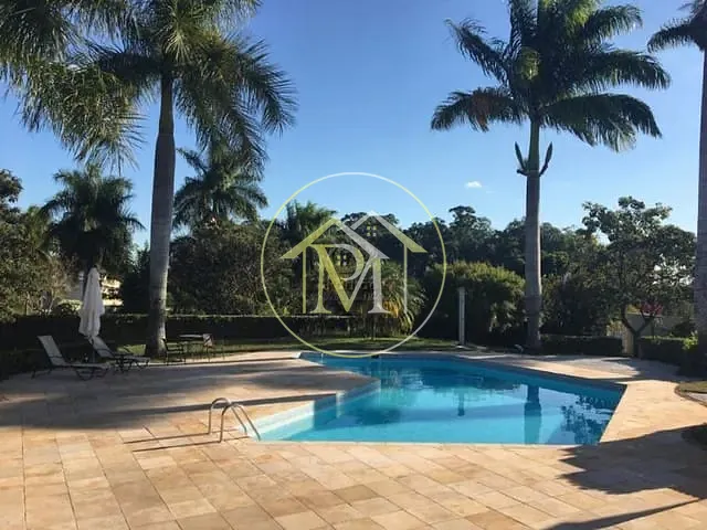 Casa com 4000m² 5 quartos e 6 banheiros, à venda, no bairro Jardim Tatiana em Sorocaba