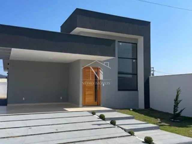 Casa com 240m² 3 quartos e 1 banheiro, à venda, no bairro Ubatiba em Maricá