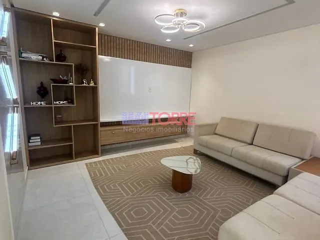 Casa com 450m² 4 quartos e 4 banheiros, à venda, no bairro Nossa Senhora da Vitória em Ilhéus
