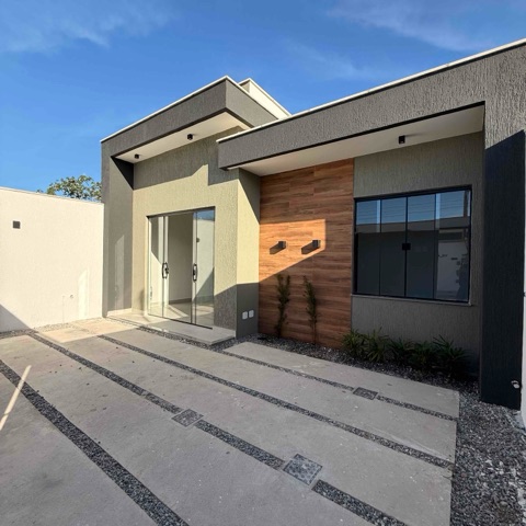 Casa com 420m² 2 quartos e 2 banheiros, à venda, no bairro Guriri em Cabo Frio