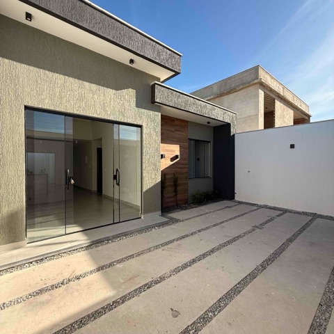 Casa com 420m² 2 quartos e 2 banheiros, à venda, no bairro Guriri em Cabo Frio