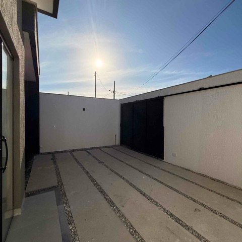Casa com 420m² 2 quartos e 2 banheiros, à venda, no bairro Guriri em Cabo Frio