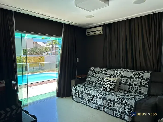 Casa com 450m² 3 quartos e 4 banheiros, à venda, no bairro Parque Santo Amaro em Campos dos Goytacazes