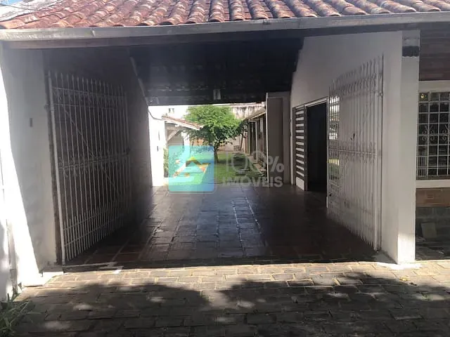 Casa com 360m² 5 quartos e 3 banheiros, à venda, no bairro Sumaré em Sumaré
