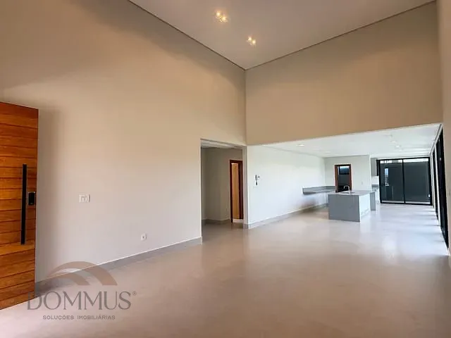 Casa com 252m² 3 quartos e 4 banheiros, à venda, no bairro Condomínio Lagoa Silvana - Parques do Vale em Caratinga