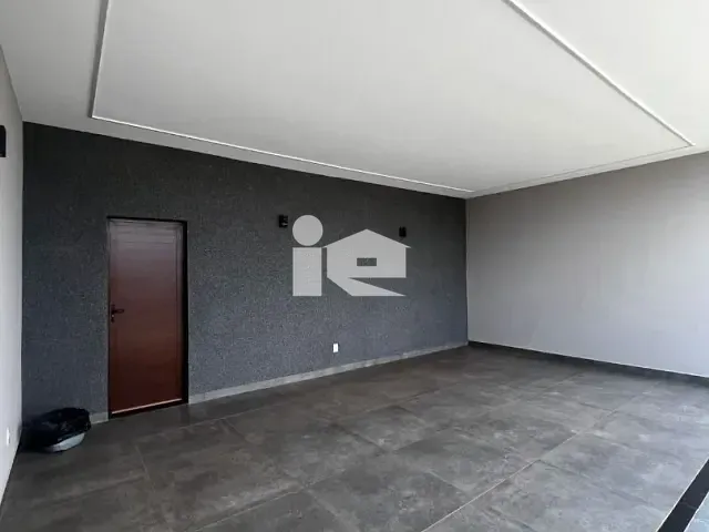 Casa com 300m² 3 quartos e 3 banheiros, à venda, no bairro Belmonte em Rolândia