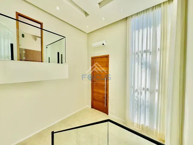 Casa com 300m² 3 quartos e 3 banheiros, à venda, no bairro São Venâncio em Itupeva