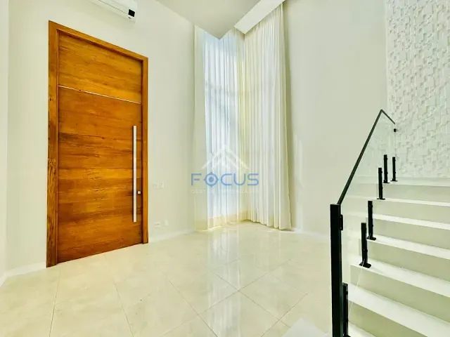 Casa com 300m² 3 quartos e 3 banheiros, à venda, no bairro São Venâncio em Itupeva