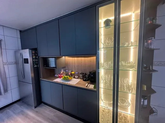 Casa com 250m² 3 quartos e 4 banheiros, à venda, no bairro Jardim Nova Coimbra em Cotia