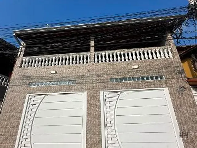 Casa com 250m² 3 quartos e 4 banheiros, à venda, no bairro Jardim Nova Coimbra em Cotia