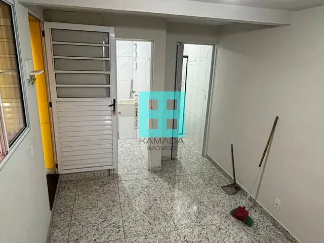 Casa 2 quartos e 2 banheiros, para alugar, no bairro Mutinga em Osasco