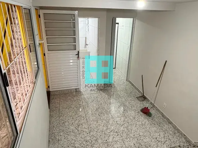 Casa 2 quartos e 2 banheiros, para alugar, no bairro Mutinga em Osasco